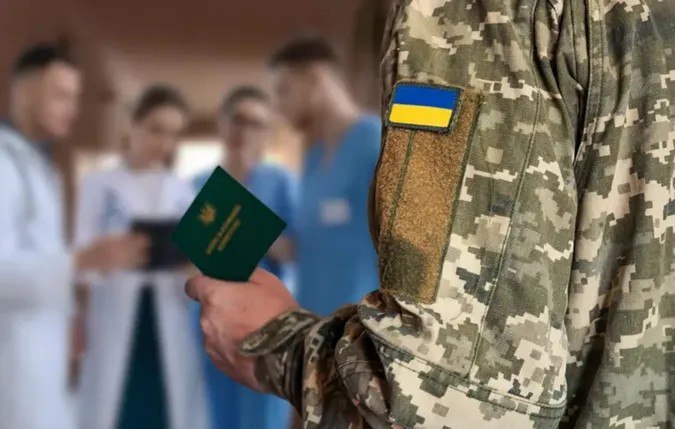 Повернення в Україну для ВЛК у 2026 році: документи, переклад і маршрут дій Повернення в Україну для ВЛК